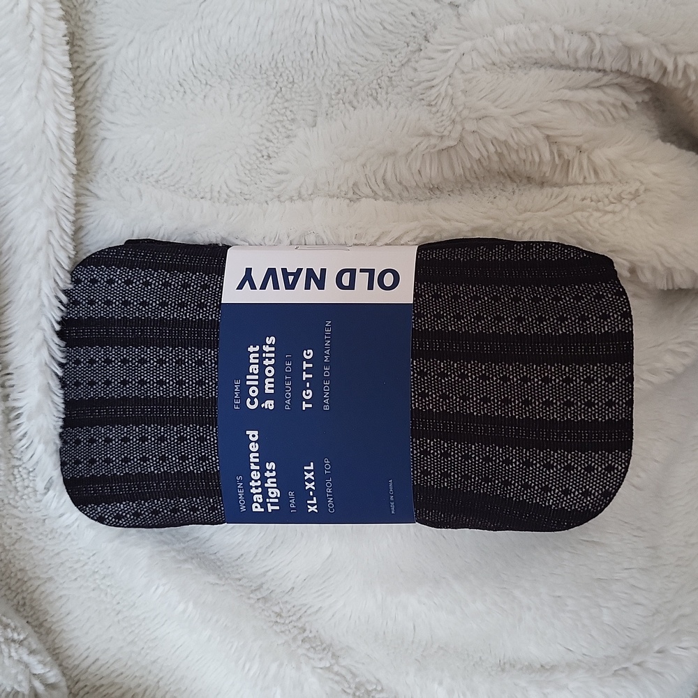 Patterned Pantyhose From Old Navy! Size XL-XXL! NWT!